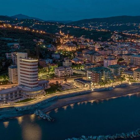 La Perla Appartement Chiavari Buitenkant foto